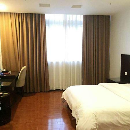 Guangzhou Xiangdu Hotel Экстерьер фото
