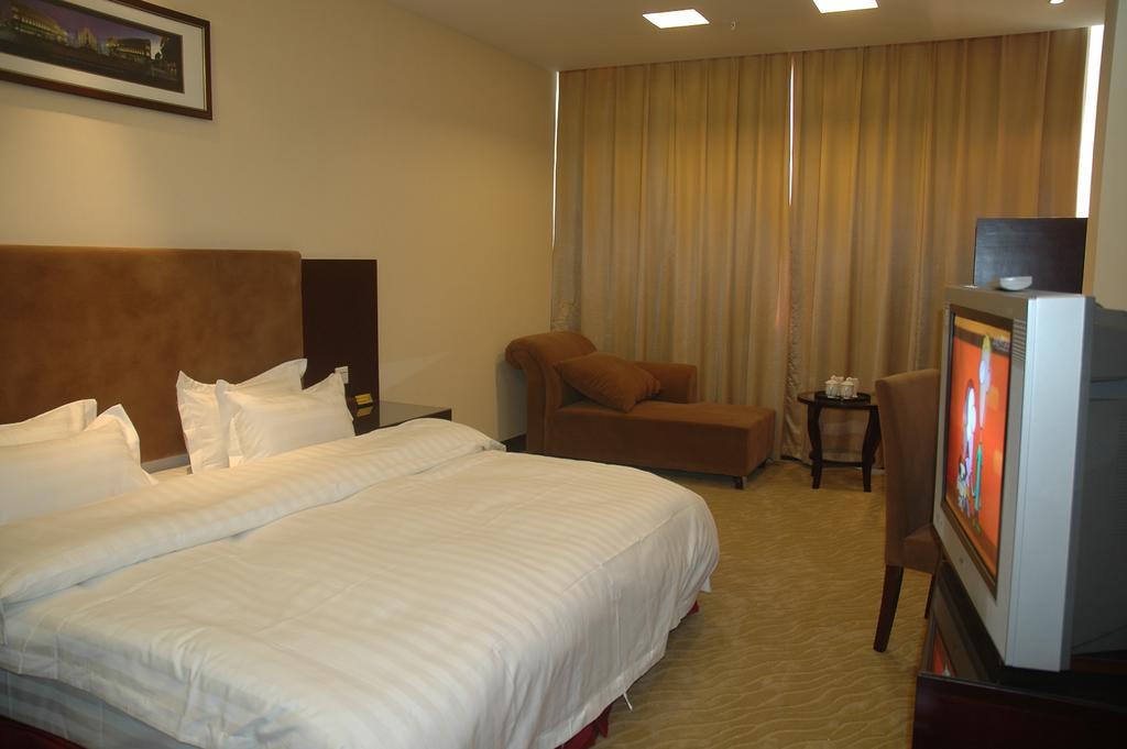 Guangzhou Xiangdu Hotel Экстерьер фото