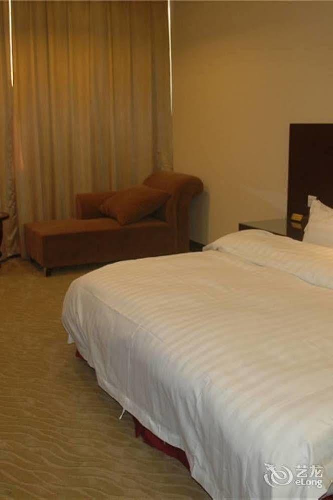 Guangzhou Xiangdu Hotel Экстерьер фото